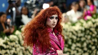 Chappell Roan: The Queer Pop Star Redefining 2025’s Music Landscape